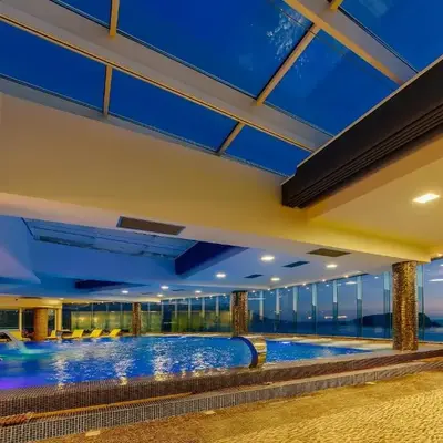 Luxury one bedroom apartment in beachfront apart Hotel