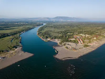 an aerial view of a river with a group of islands at Apartment Donji Stoj, Ulcinj, rosso in Donji Štoj