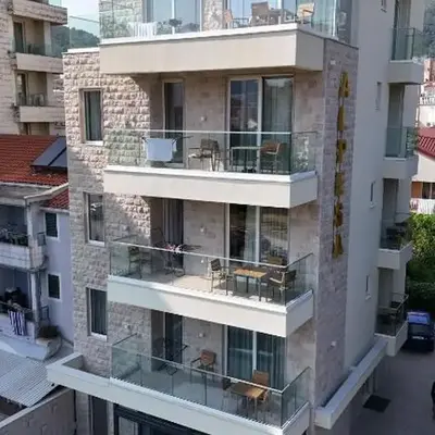 Alpesa Apartments