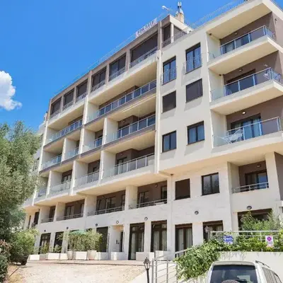 Brand New Apartments - free parking