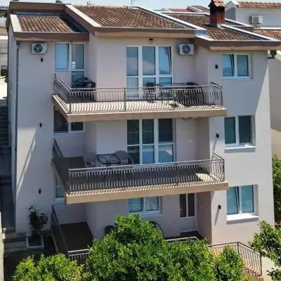 Kasneci Apartments