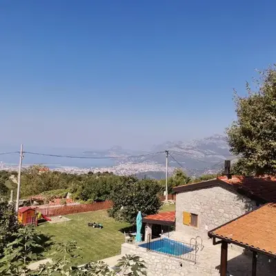 Old stone house with swimming pool Etno House Perazic