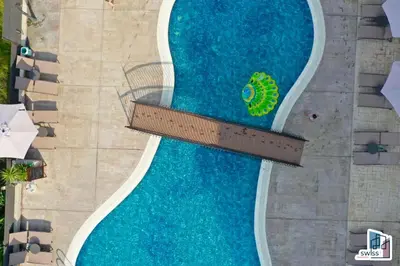 an overhead view of a swimming pool at Swiss Apartments 1 in Ulcinj
